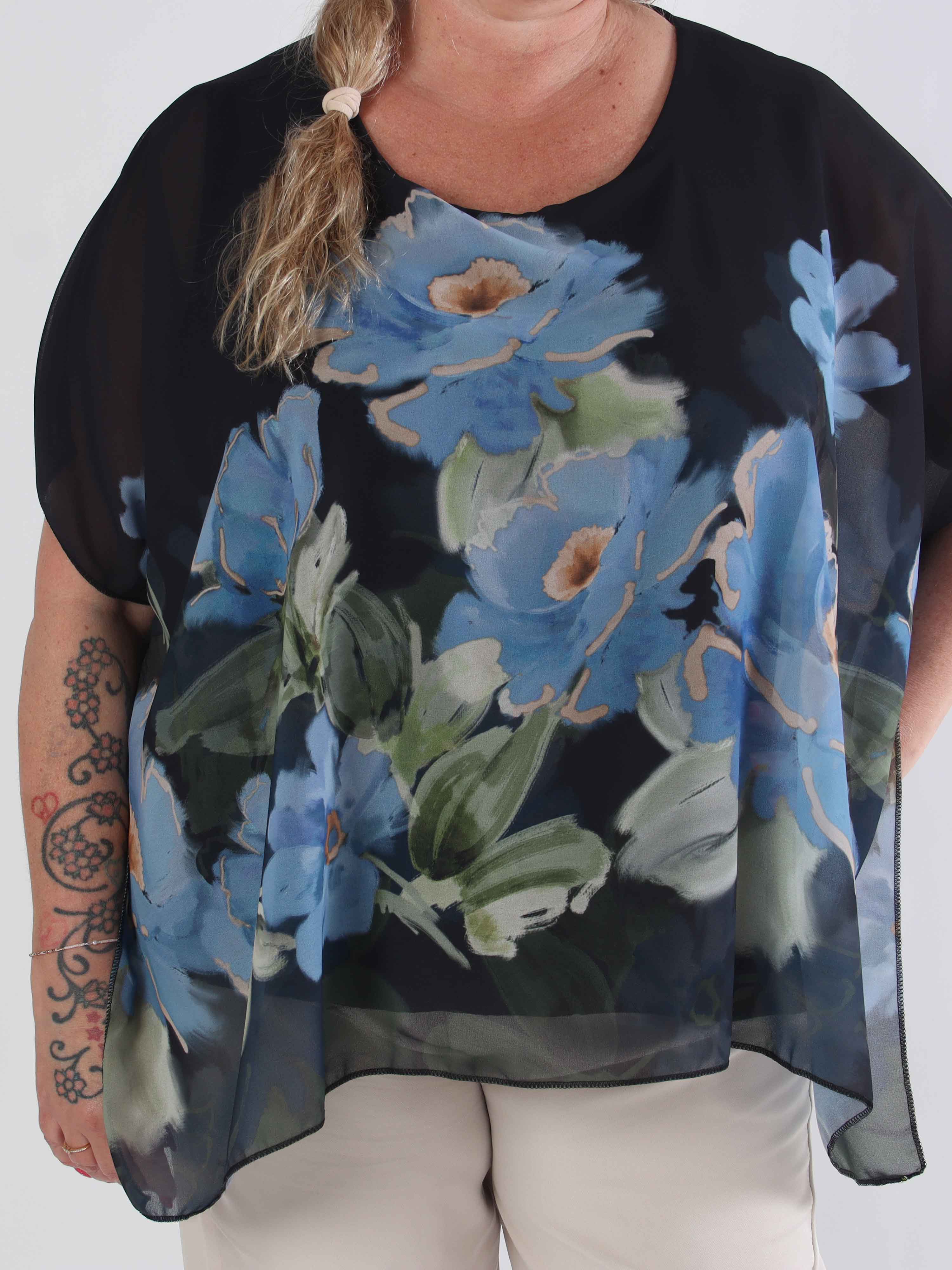 Mirabella Shirt - Plus size tunika med løst chiffonlag med blomstermotiver